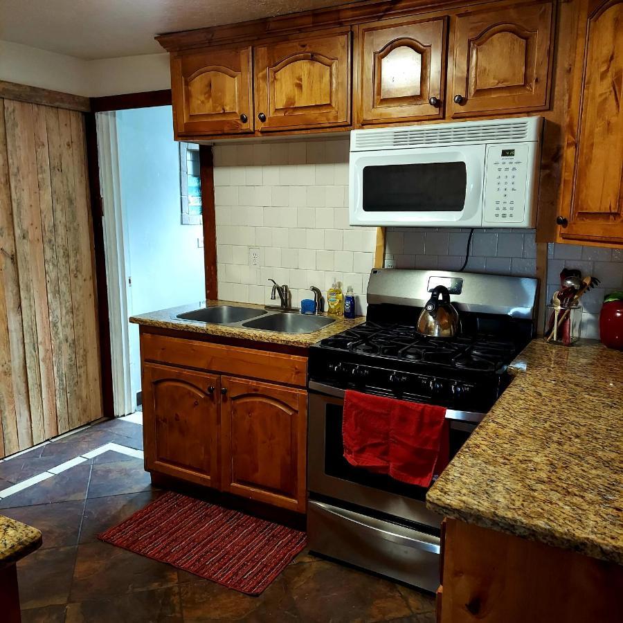 Vintage Cozy Family Home Near National Parks Saint Anthony Luaran gambar
