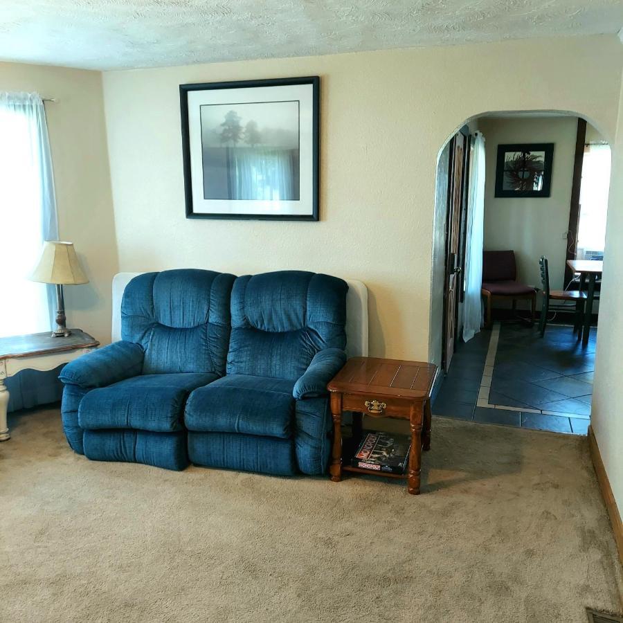 Vintage Cozy Family Home Near National Parks Saint Anthony Luaran gambar